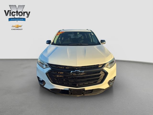 Used 2021 Chevrolet Traverse 3LT with VIN 1GNEVHKW4MJ257791 for sale in Kansas City