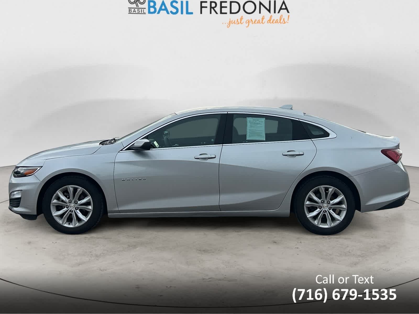 Used 2020 Chevrolet Malibu 1LT with VIN 1G1ZD5ST7LF103832 for sale in Fredonia, NY
