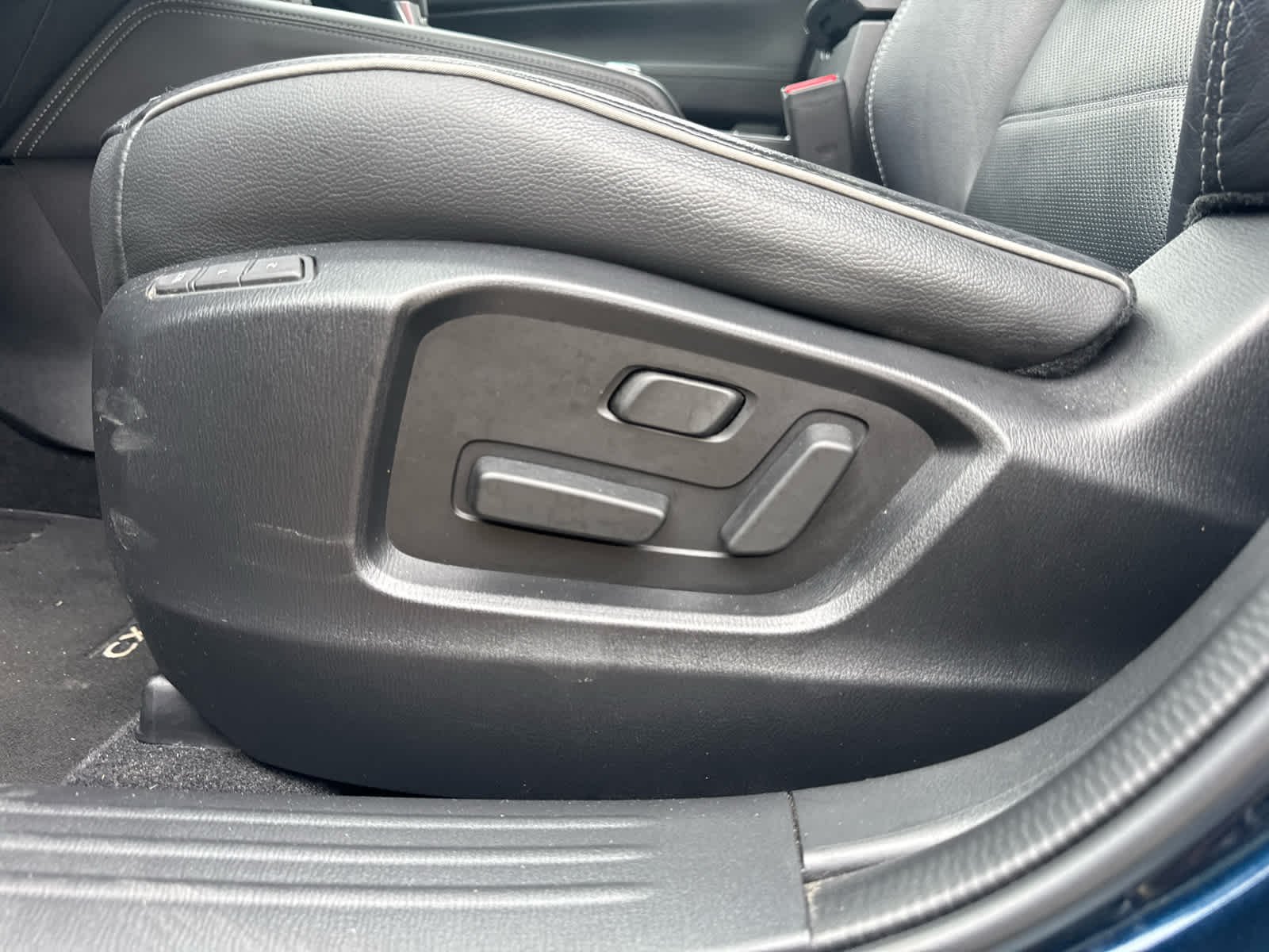 Used 2024 Deep Crystal Blue Mica Mazda 2.5 S Premium Package image 26