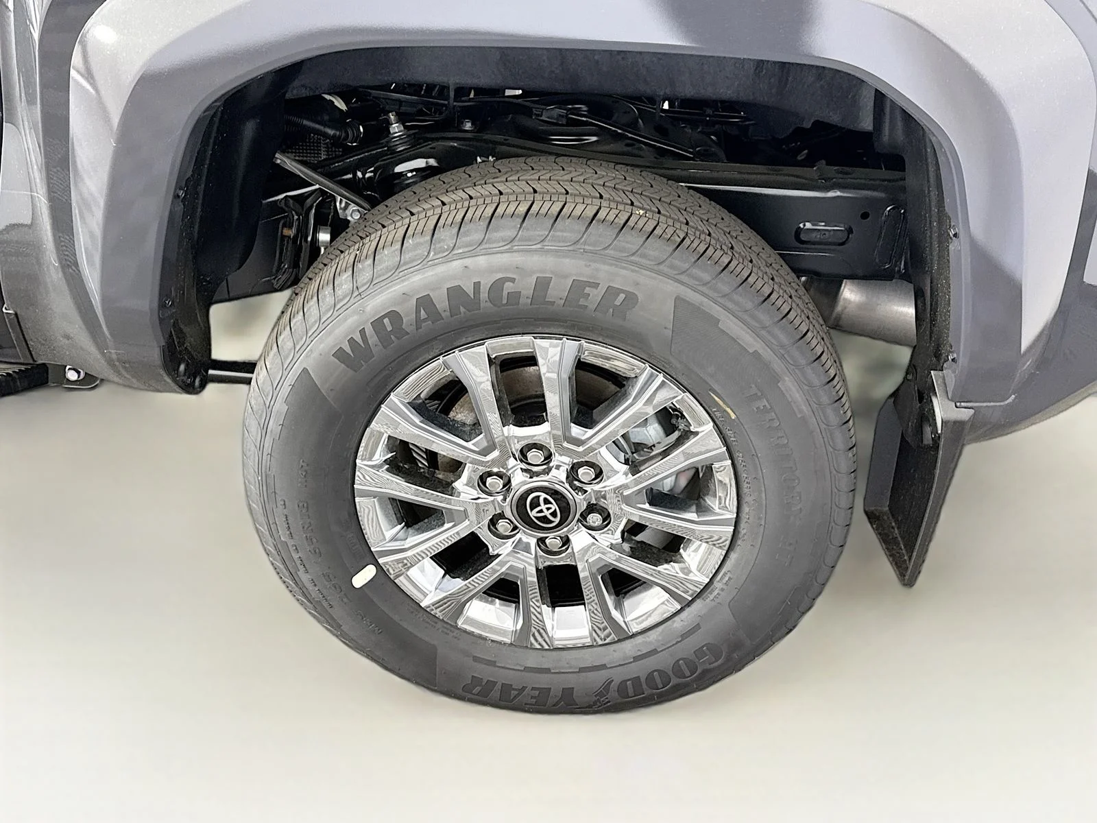 2026 Toyota Tacoma Limited - Photo 15
