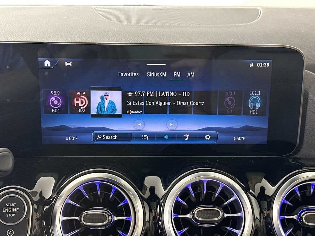 New 2026 Polar White Mercedes-Benz GLA 250 image 45