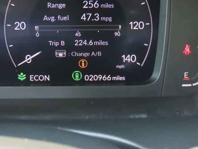 2025 Honda Civic Sport Touring - Photo 28