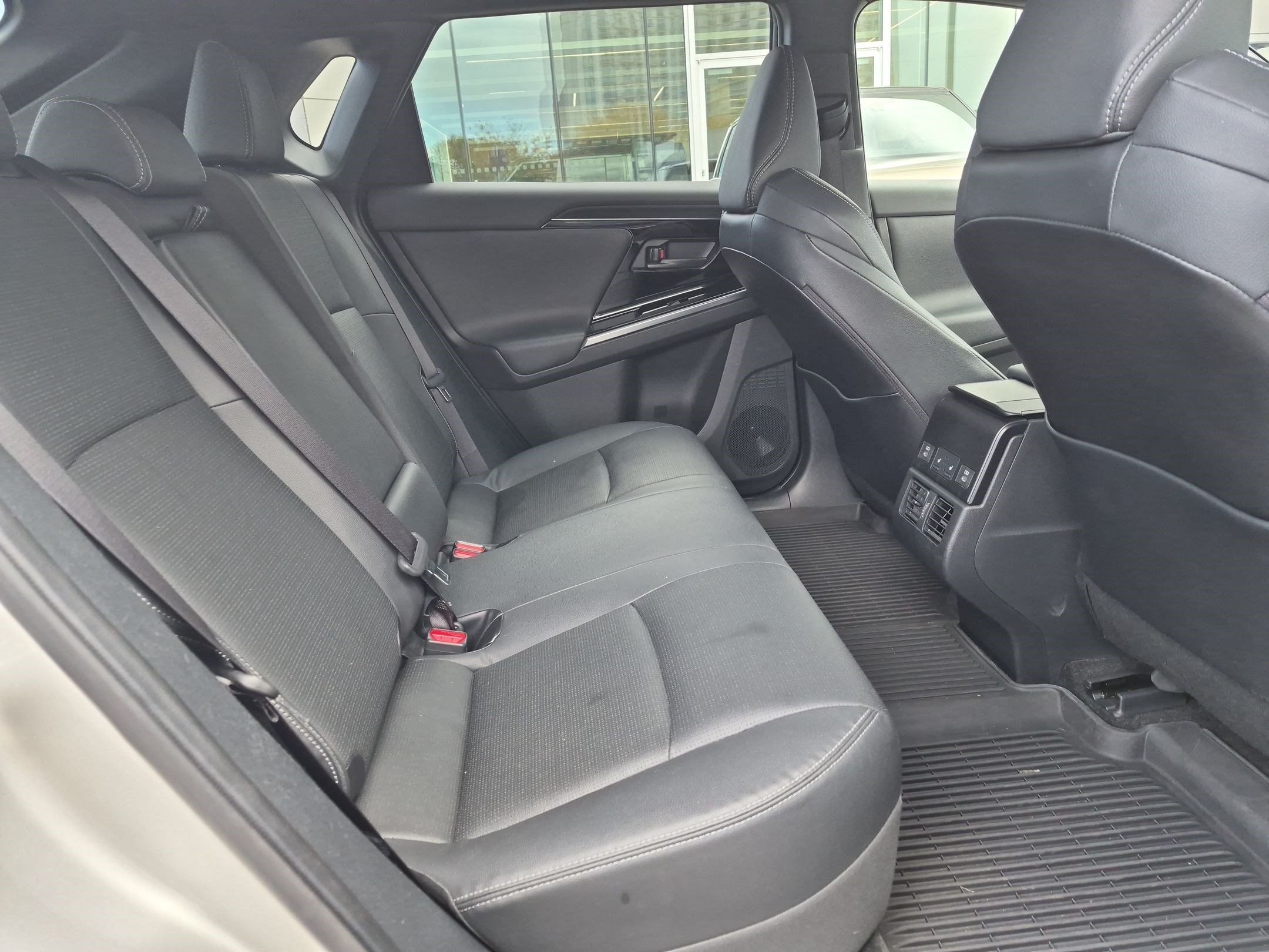 Used 2023 Silver Metallic Toyota XLE image 28