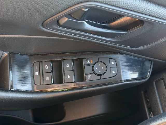Used 2024 Silver Nissan S image 14