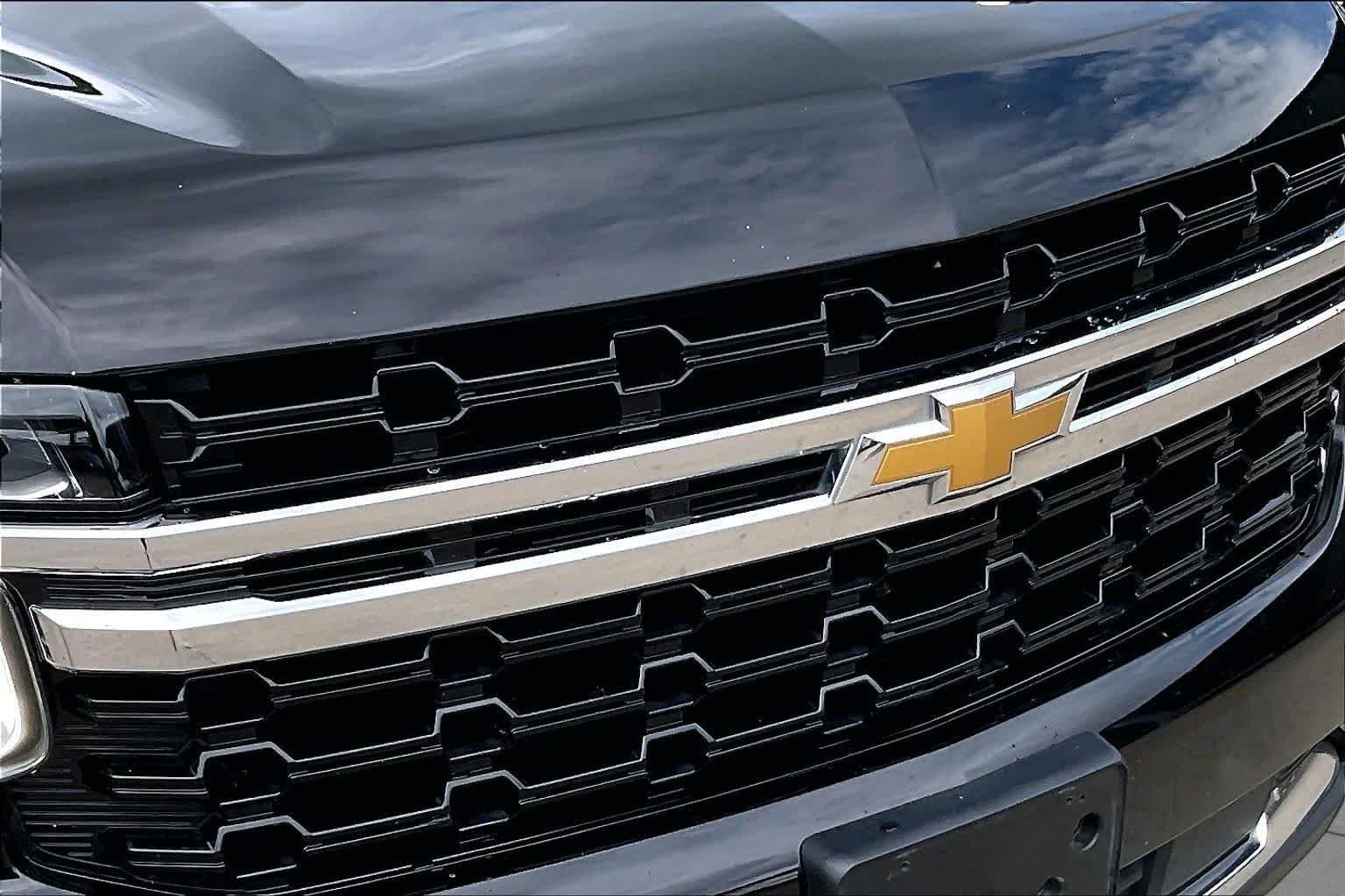 Used 2023 Black Chevrolet LS image 29
