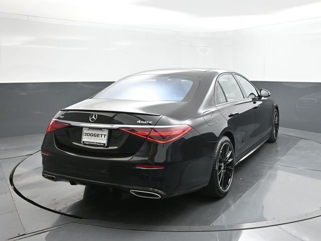 Used 2025 Black Mercedes-Benz S 580 image 11