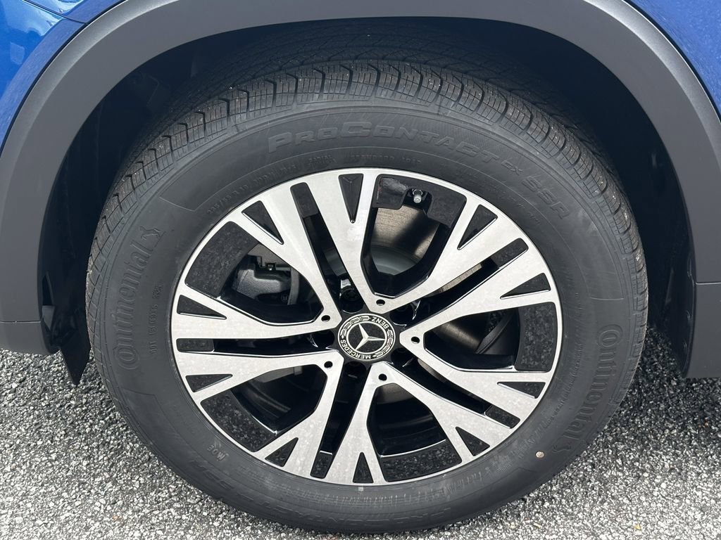 New 2026 Starling Blue Metallic Mercedes-Benz GLB 250 image 13