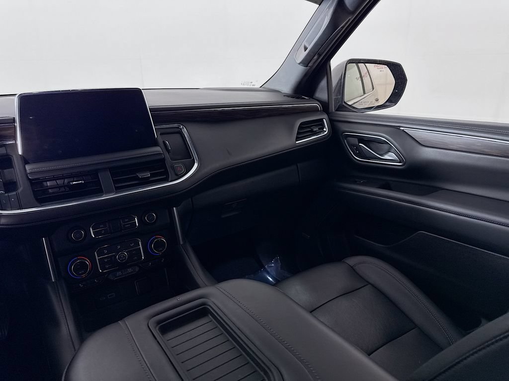 Used 2022 Black Chevrolet LT image 24