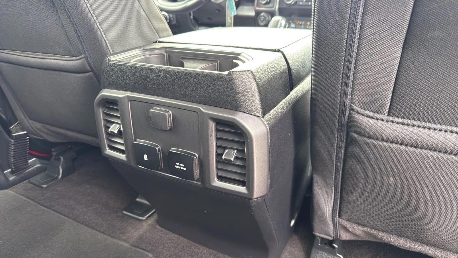 Used 2019 Red Ford XLT image 27
