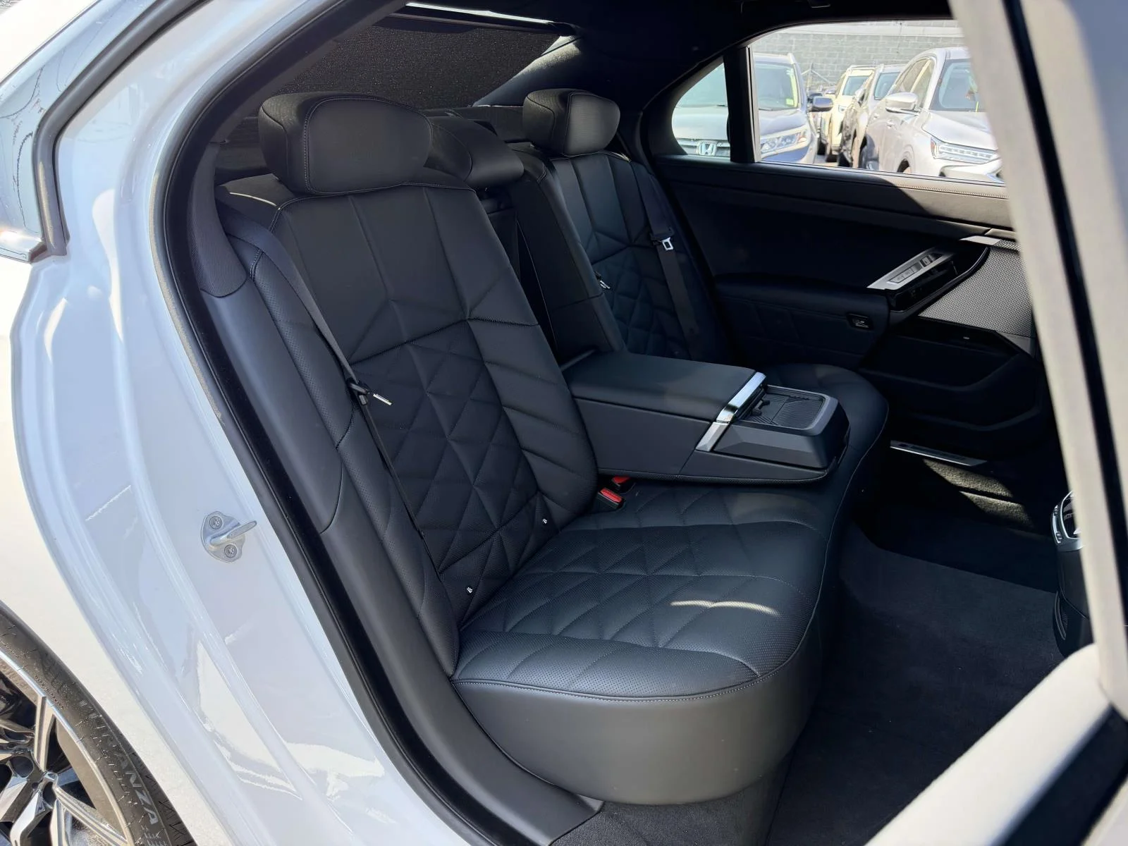 2026 BMW 7 Series 740i - Photo 13