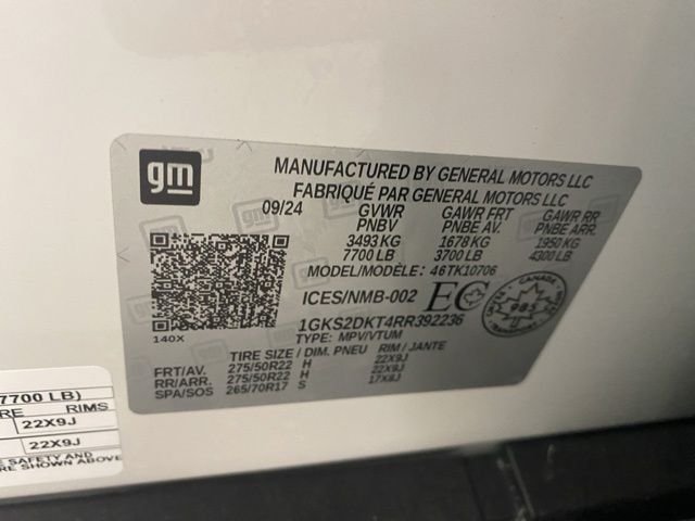 Used 2024 White GMC Denali image 40