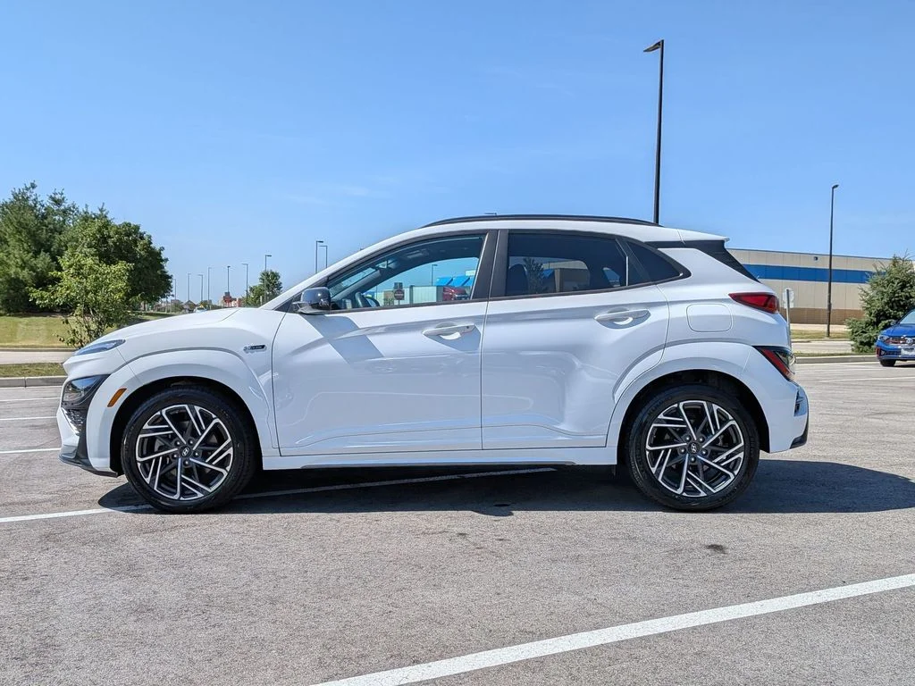 Used 2022 White Hyundai N Line image 4