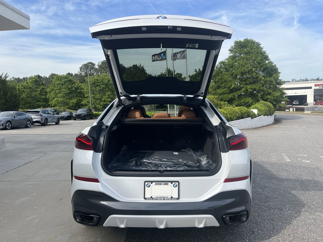 New 2027 Mineral White Metallic BMW xDrive40i image 34