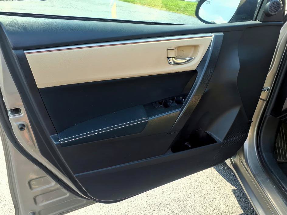 Used 2016 Brown Sugar Metallic Toyota LE image 14