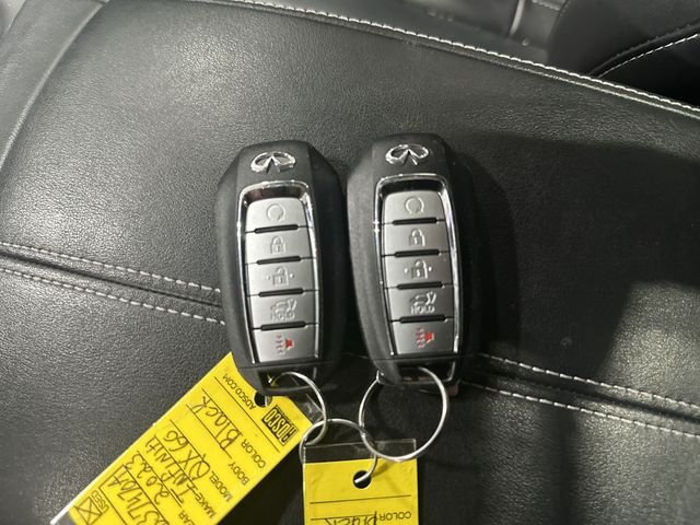 Used 2023 Black INFINITI Sensory image 33