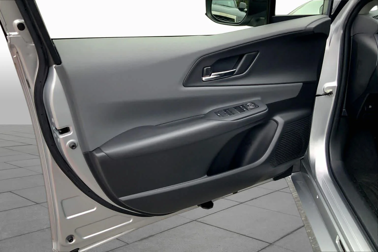 Used 2023 Cutting Edge Toyota XLE image 20