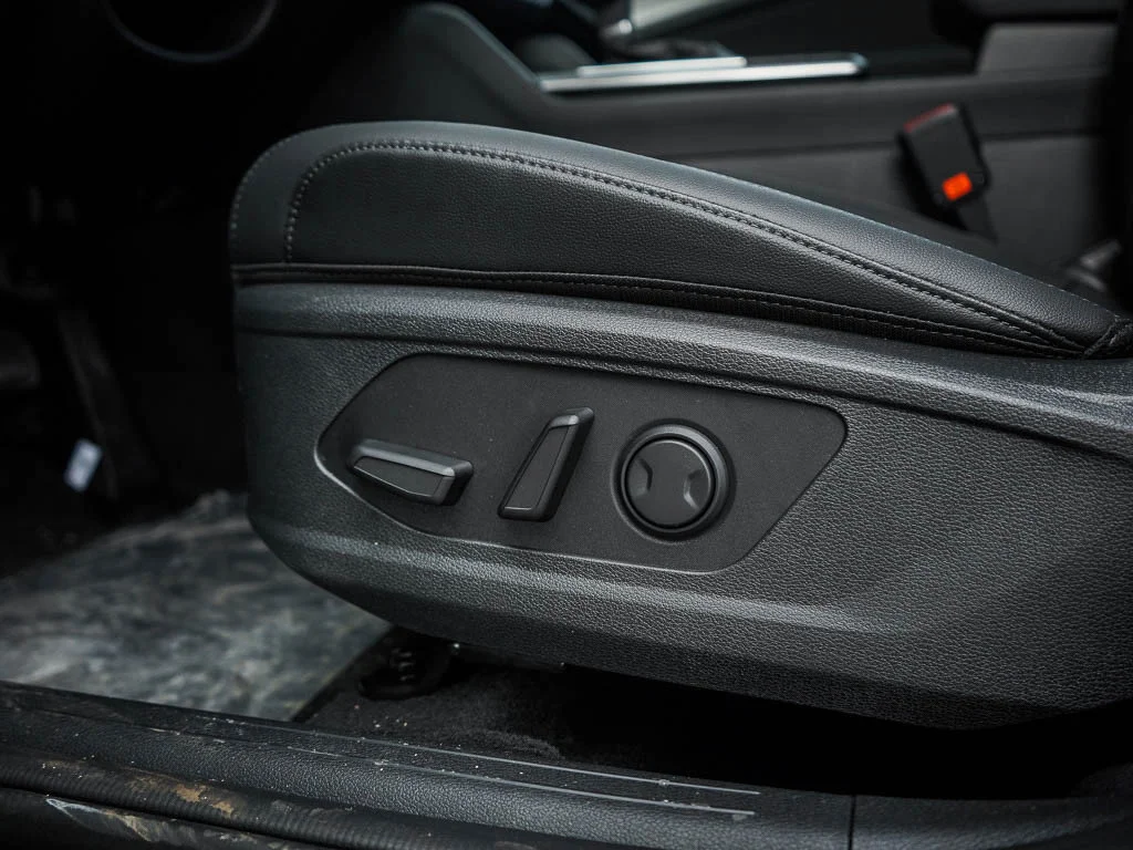 New 2026 Ebony Black Kia SX Prestige AWD image 20