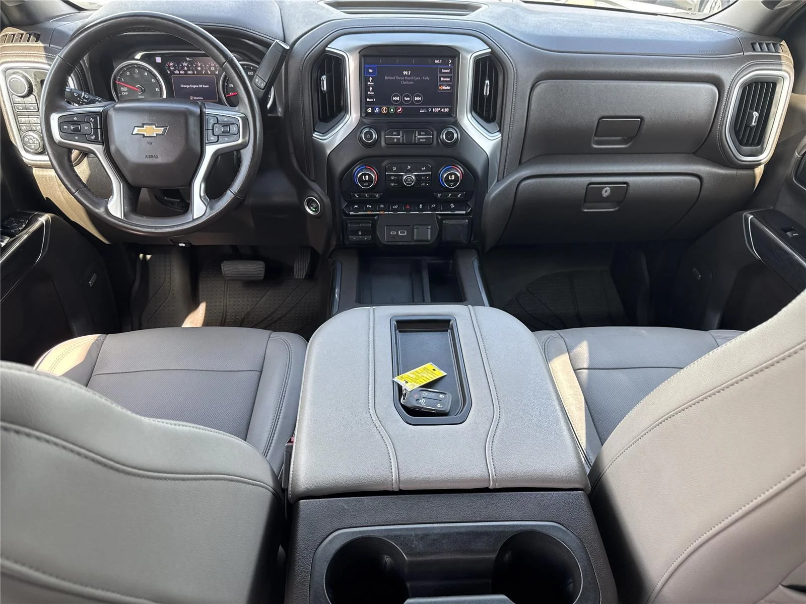 Used 2019 IRIDESCENT PEARL TRICOAT Chevrolet LTZ image 13