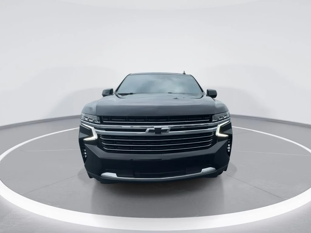 Used 2023 Black Chevrolet LT image 3