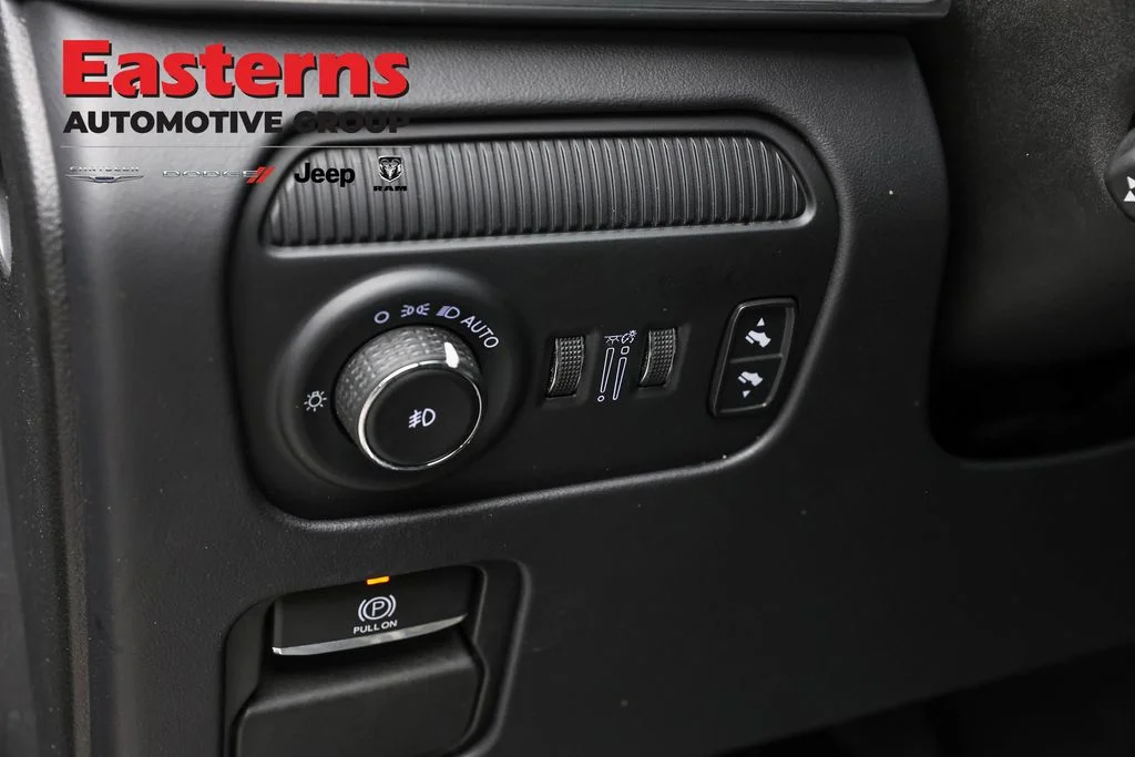 Certified Used 2025 Red Jeep Series III image 23