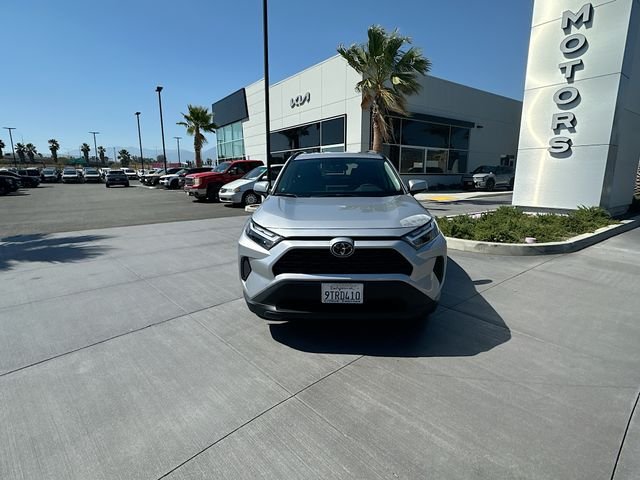 Used 2025 Silver Toyota XLE image 31