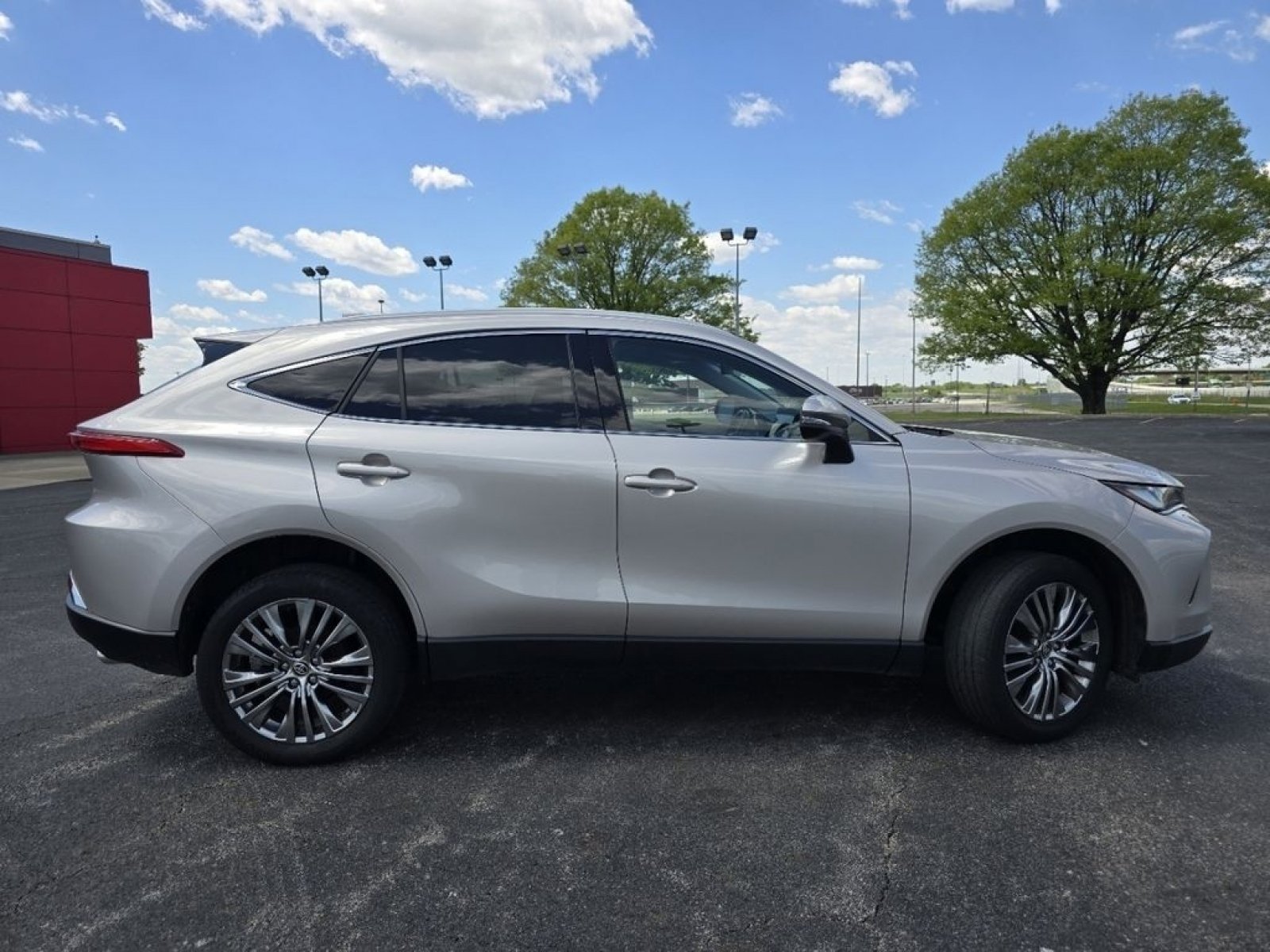 Used 2024 Titanium Toyota XLE image 17