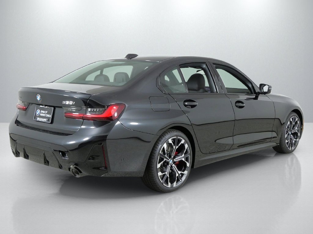 New 2026 Black Sapphire Metallic BMW 330i xDrive image 9