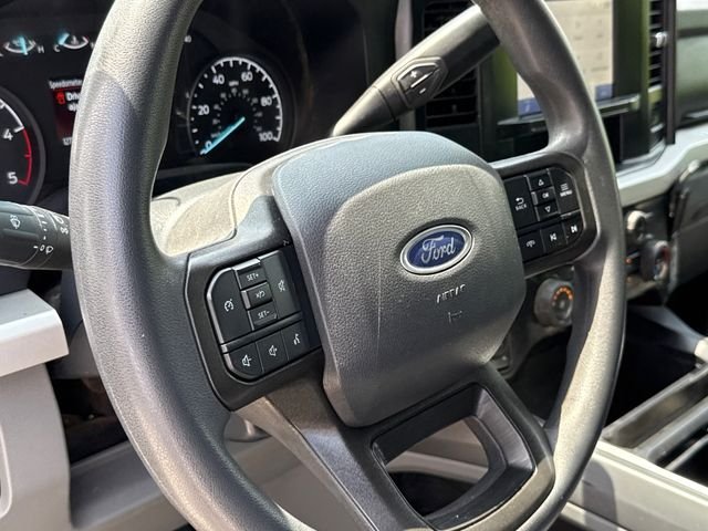 Used 2025 White Ford XLT image 24