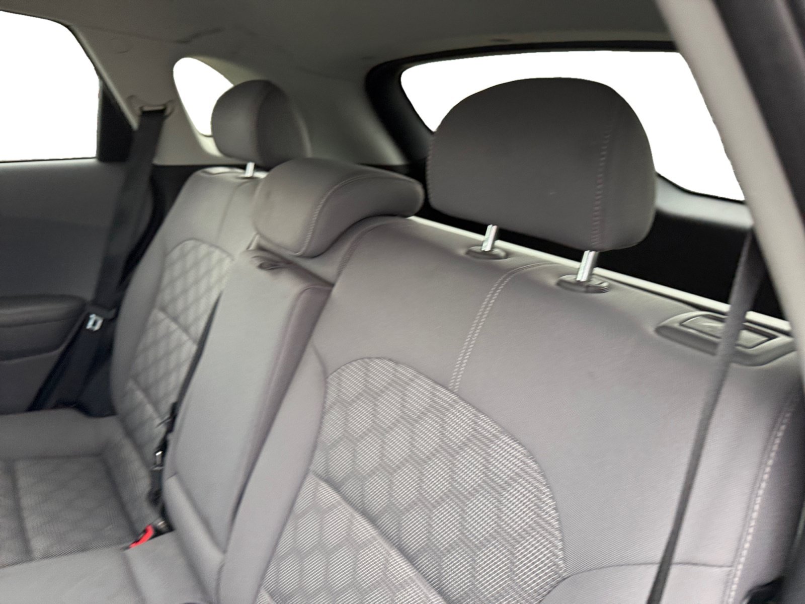 Used 2018 Deep Cerulean Kia LX image 16