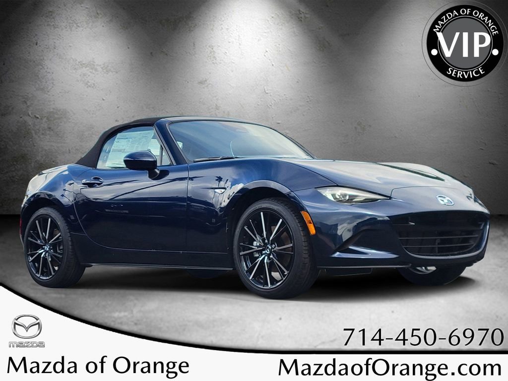 New 2025 Mazda MX-5 MIATA Grand Touring CONVERTIBLE in Orange