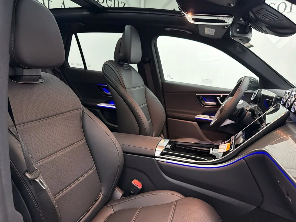 New 2027 Gray Mercedes-Benz GLC 300 image 30