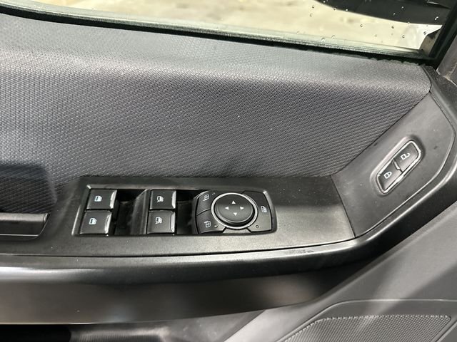 Used 2025 White Ford XL image 19