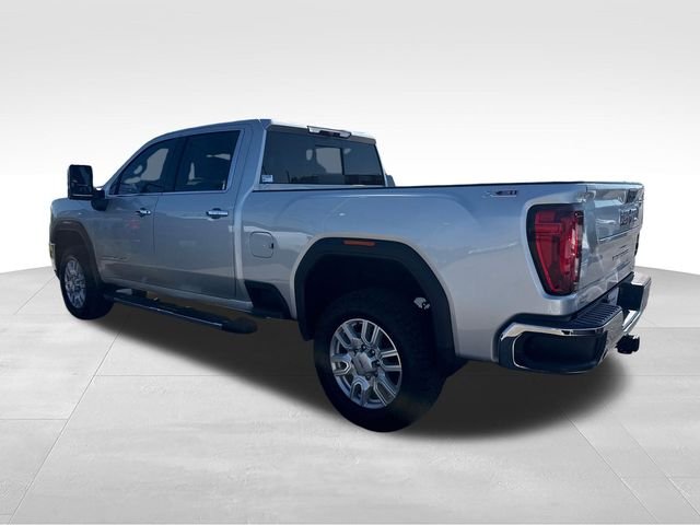 Used 2022 Silver GMC SLT image 3