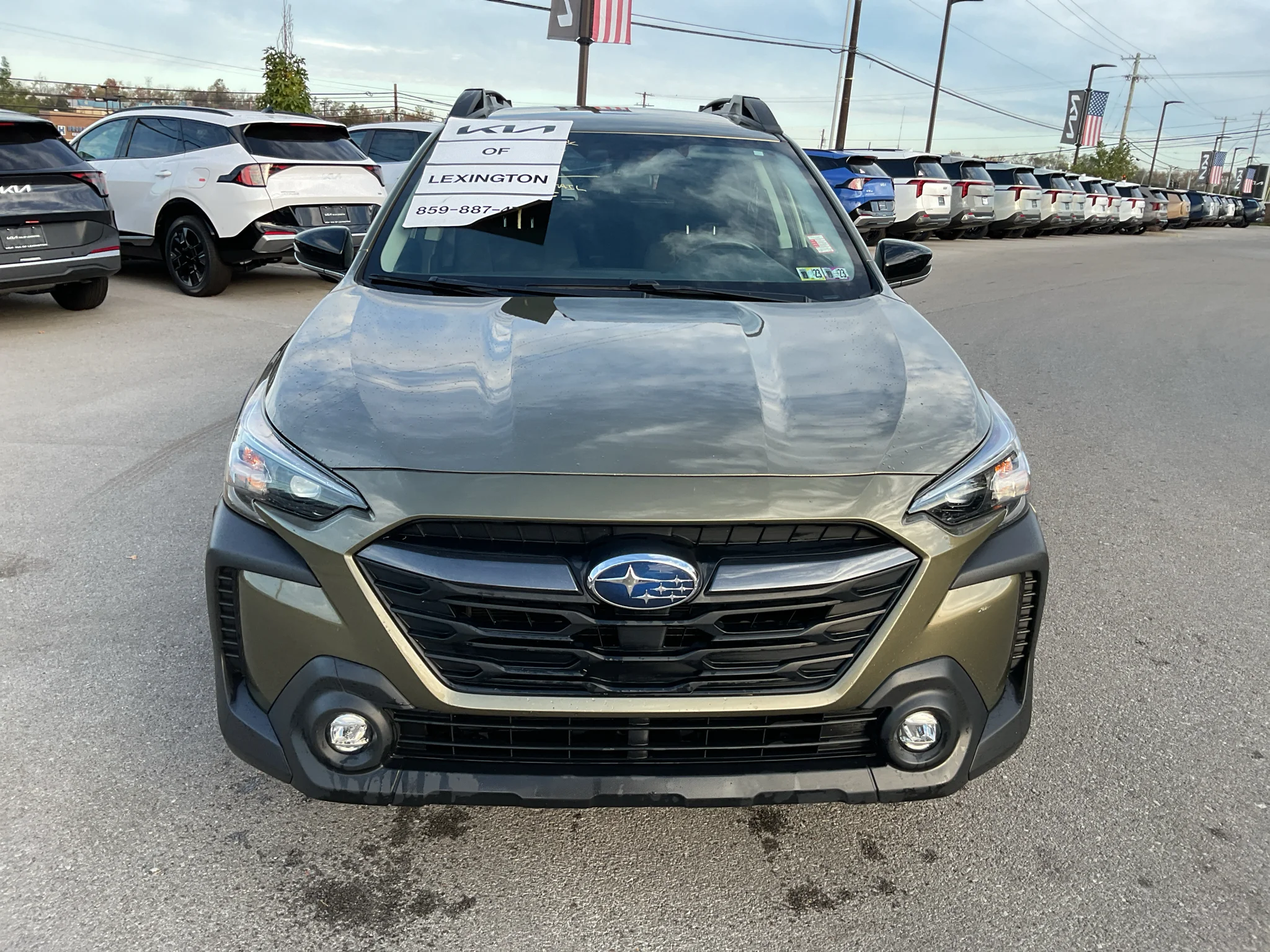 Used 2023 Autumn Green Metallic Subaru Premium image 3