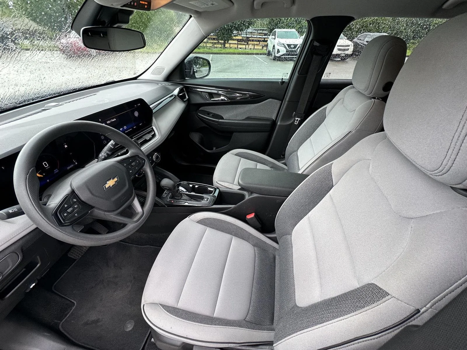 Used 2025 Mosaic Black Metallic Chevrolet LT image 10