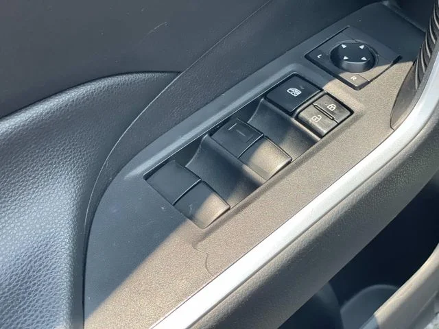 Used 2020 Silver Toyota LE image 17