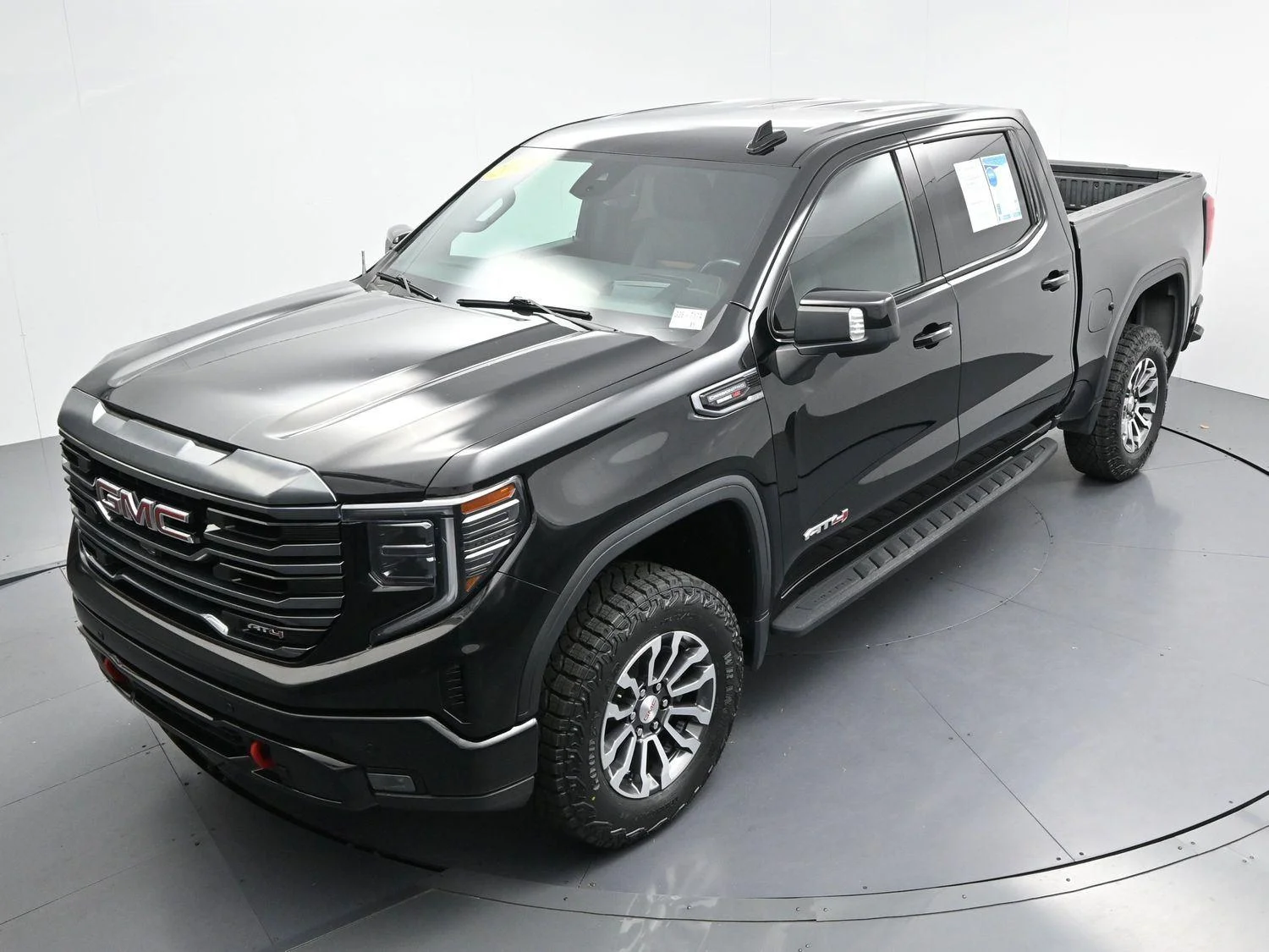 Used 2023 Onyx Black GMC AT4 image 42