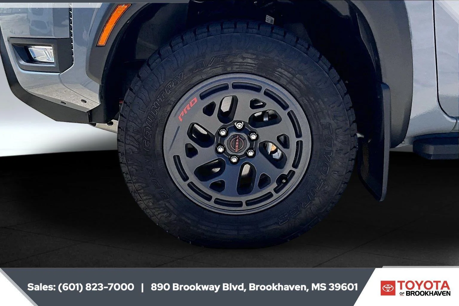 Used 2025 Super Black Nissan PRO-4X image 7