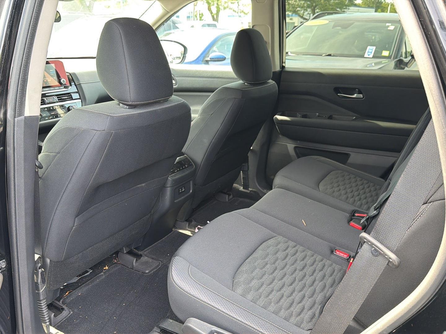 Used 2022 Super Black Nissan SV image 19