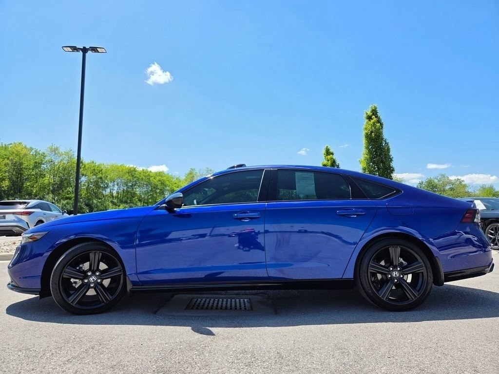 Used 2024 Still Night Pearl Honda Sport-L image 23