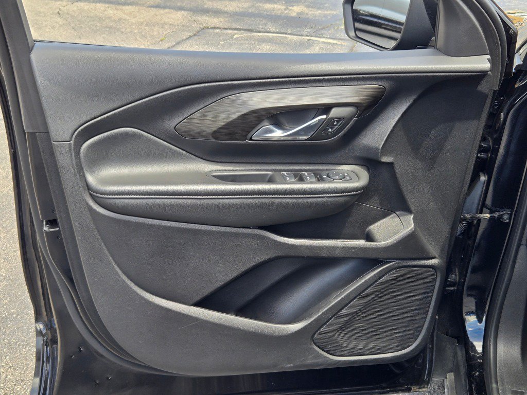 2024 GMC Terrain SLE - Photo 20