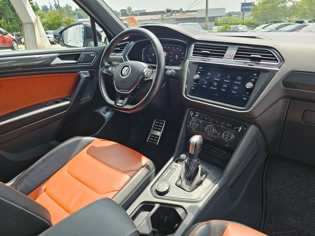 2021 Volkswagen Tiguan SEL Premium R-Line - Photo 11