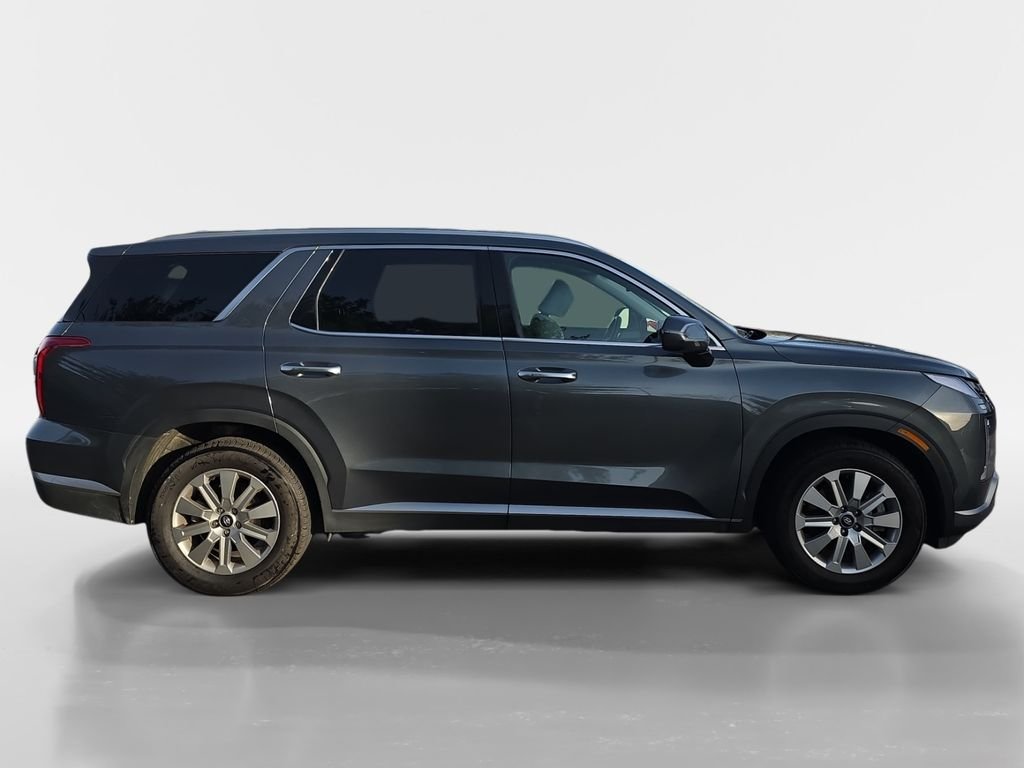 Used 2025 Graphite Hyundai SEL image 3