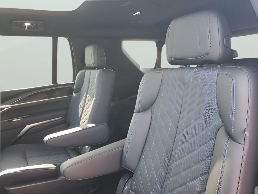 2026 Cadillac Escalade IQL Luxury - Photo 24