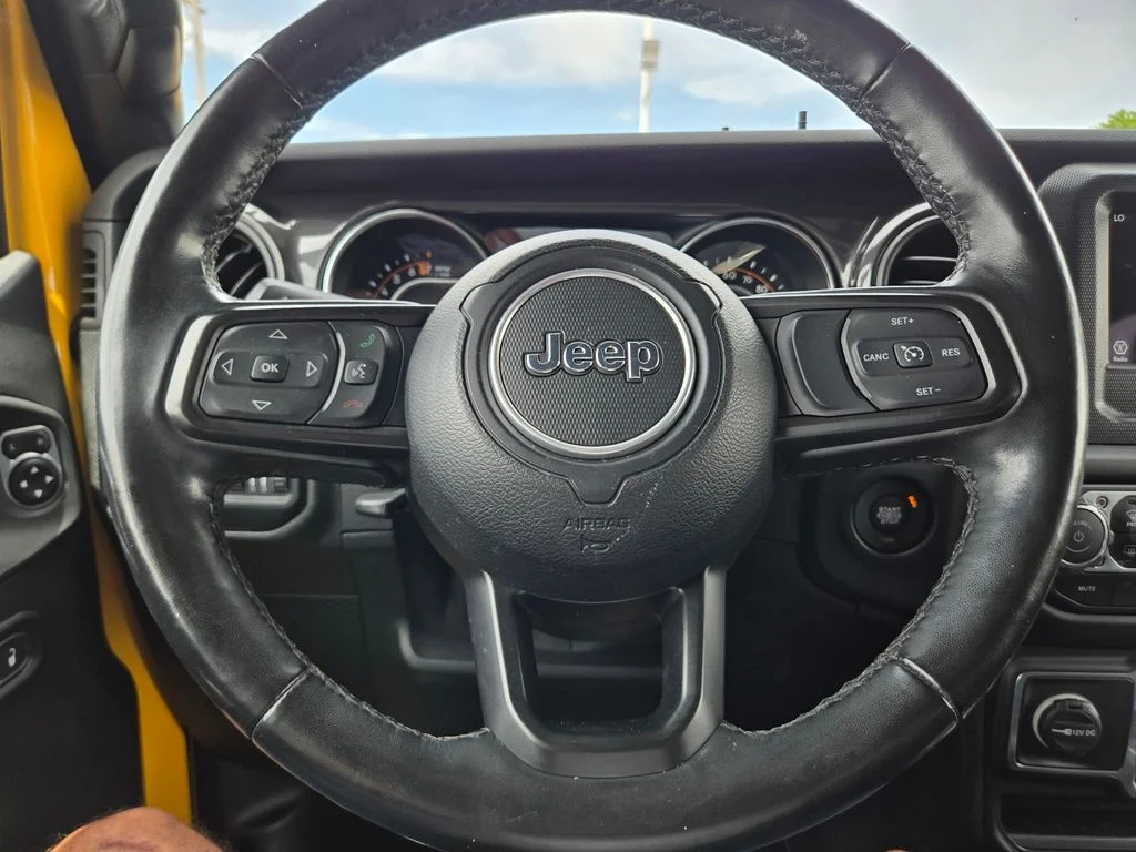 Certified Used 2021 Baja Yellow Clearcoat Jeep Unlimited Sport Altitude image 16