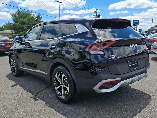 Used 2023 Black Kia EX image 5