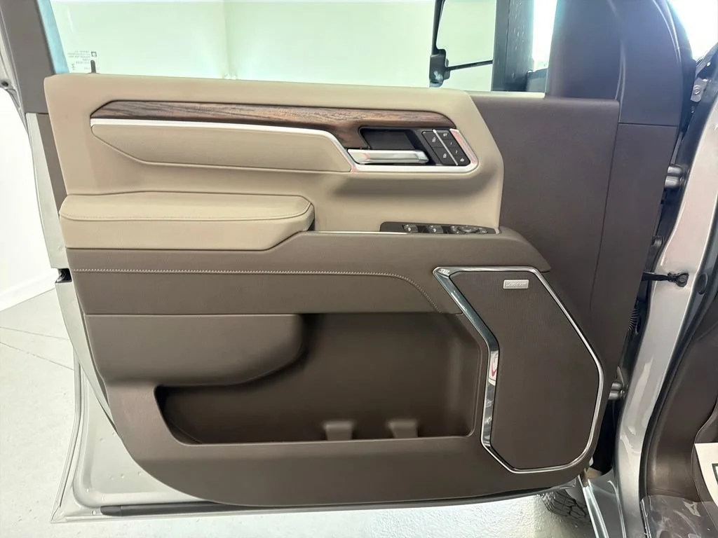 New 2026 Sterling Metallic GMC SLT image 11