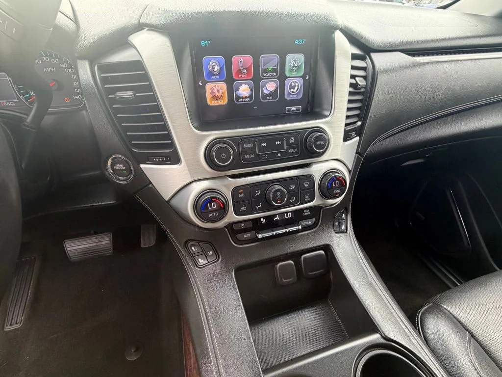 Used 2017 GMC Yukon SLT with VIN 1GKS2BKC9HR240732 for sale in Elk River, Minnesota