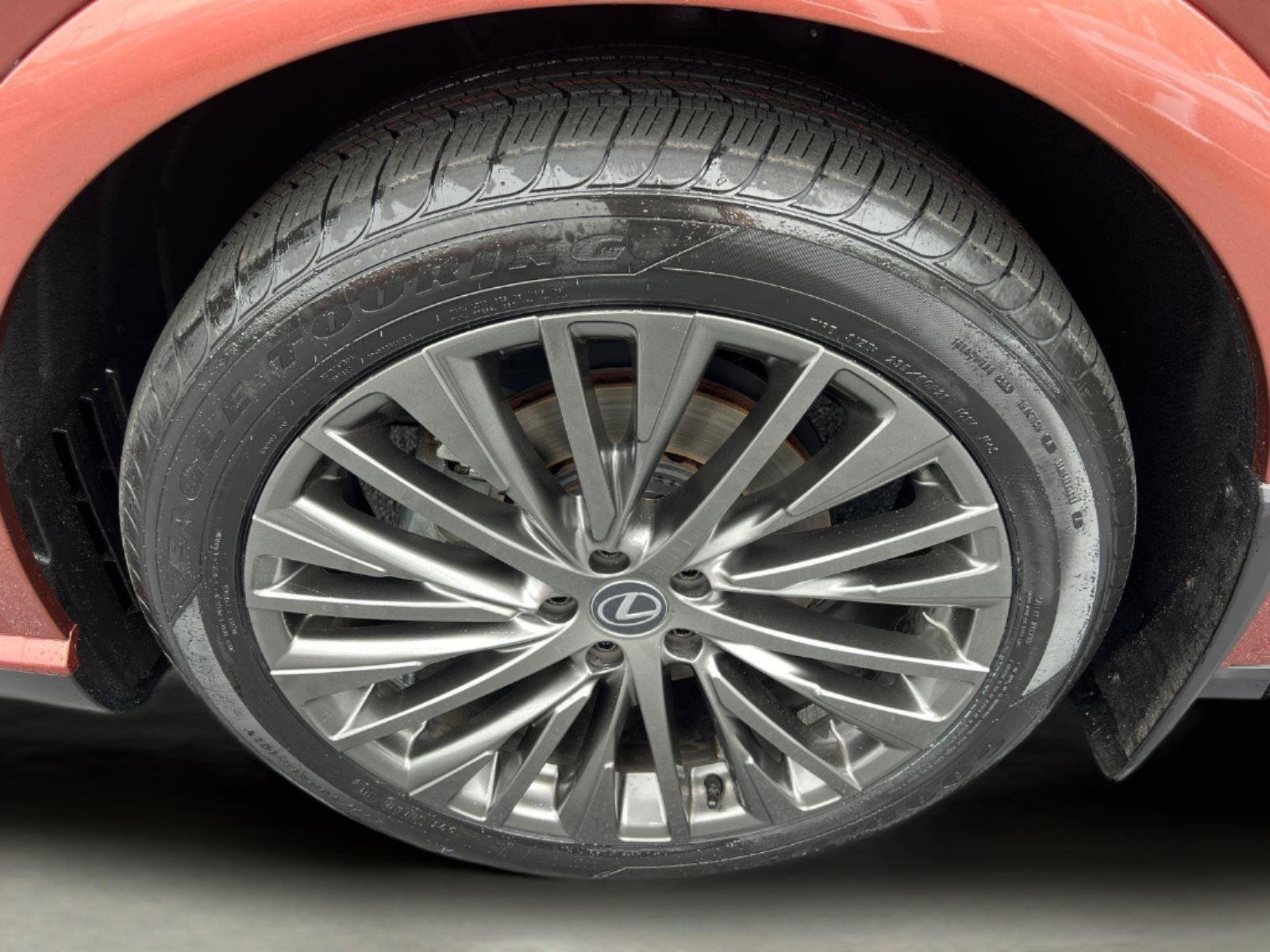2023 Lexus RX 350 - Photo 12