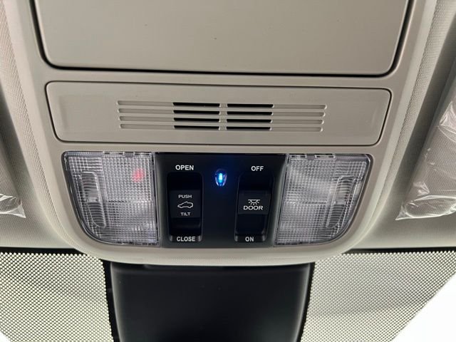 2026 Honda Odyssey Elite - Photo 25